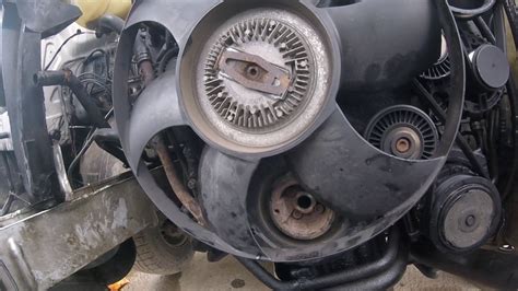 If this proves too tight, unscrew the three bolts from the mounting bracket and stow the <b>fan</b> assembly carefully in the radiator cowling. . Vw crafter viscous fan removal